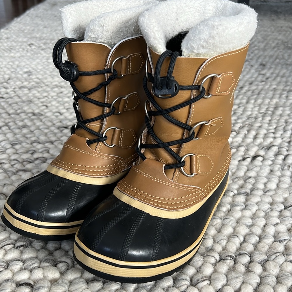 Kids Sorel winter boots